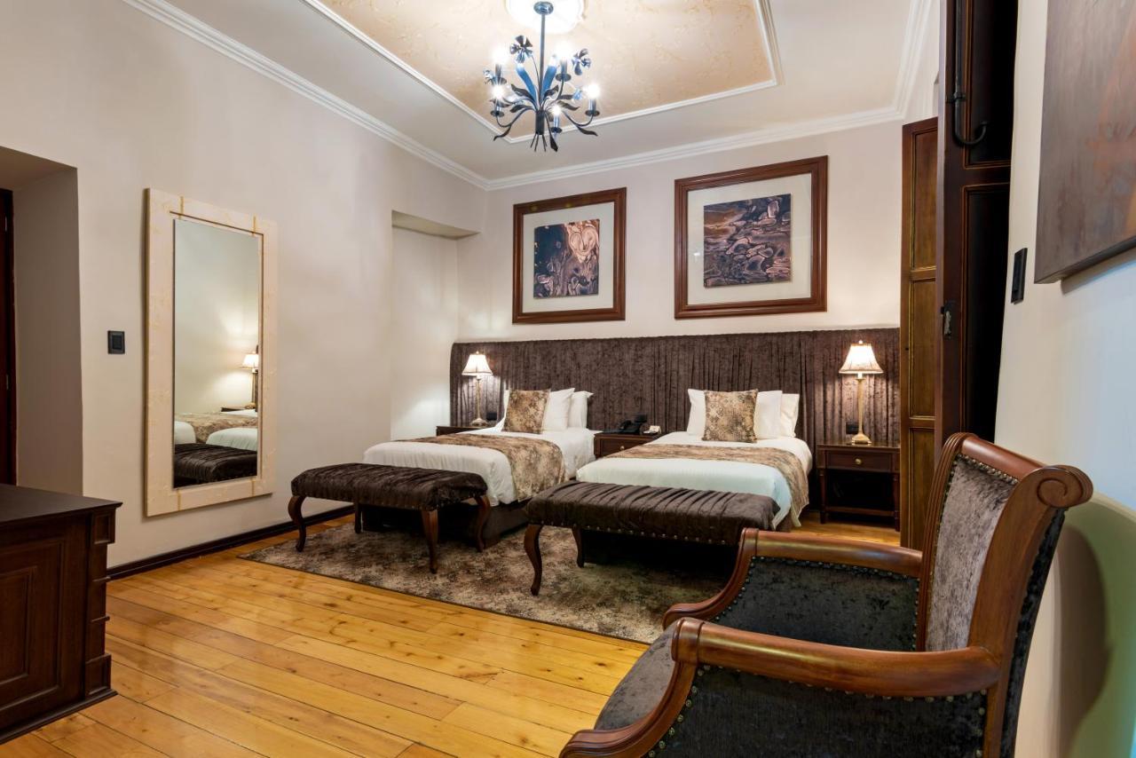 Hotel La Cofradia Pub-House Куенка Екстер'єр фото