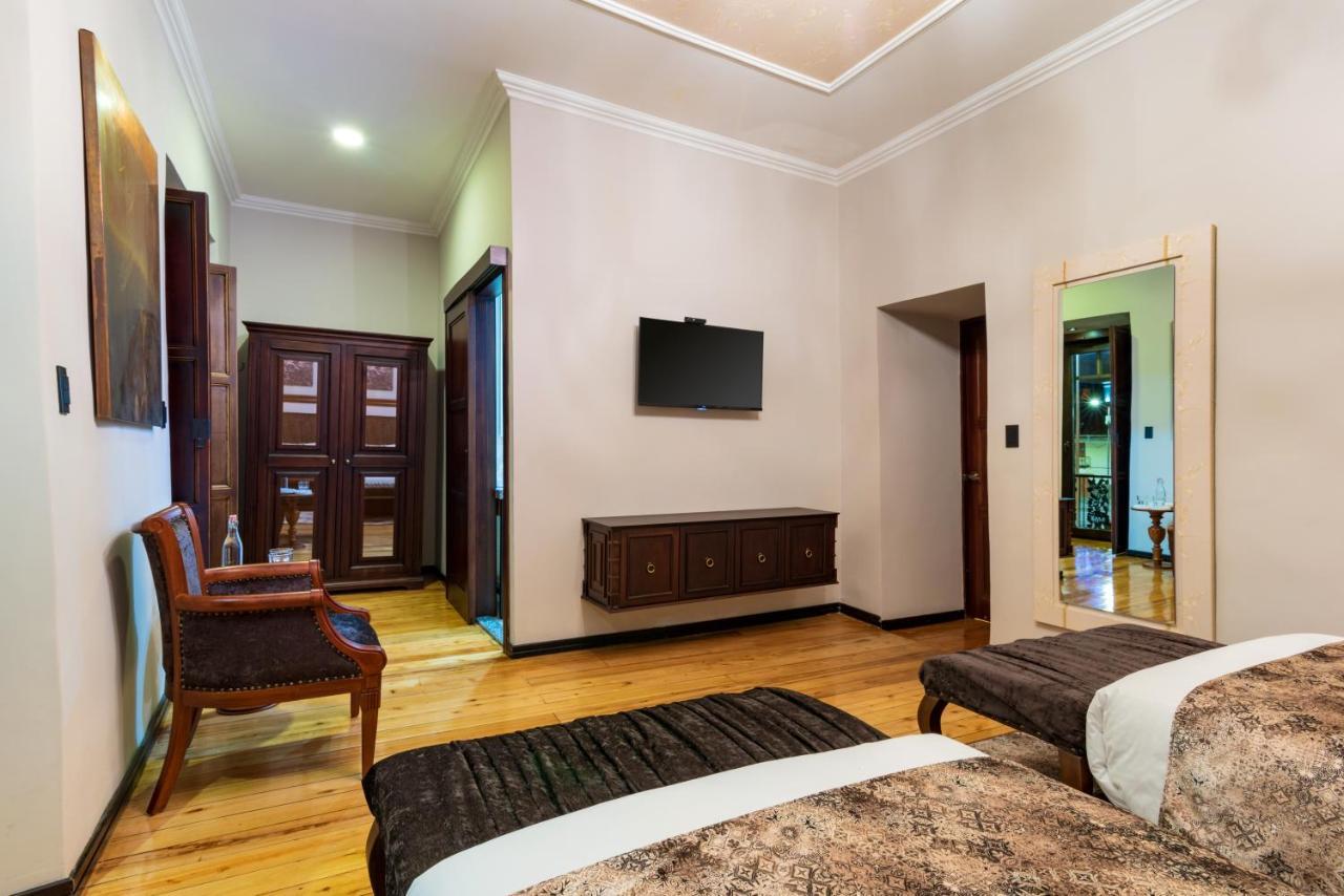 Hotel La Cofradia Pub-House Куенка Екстер'єр фото