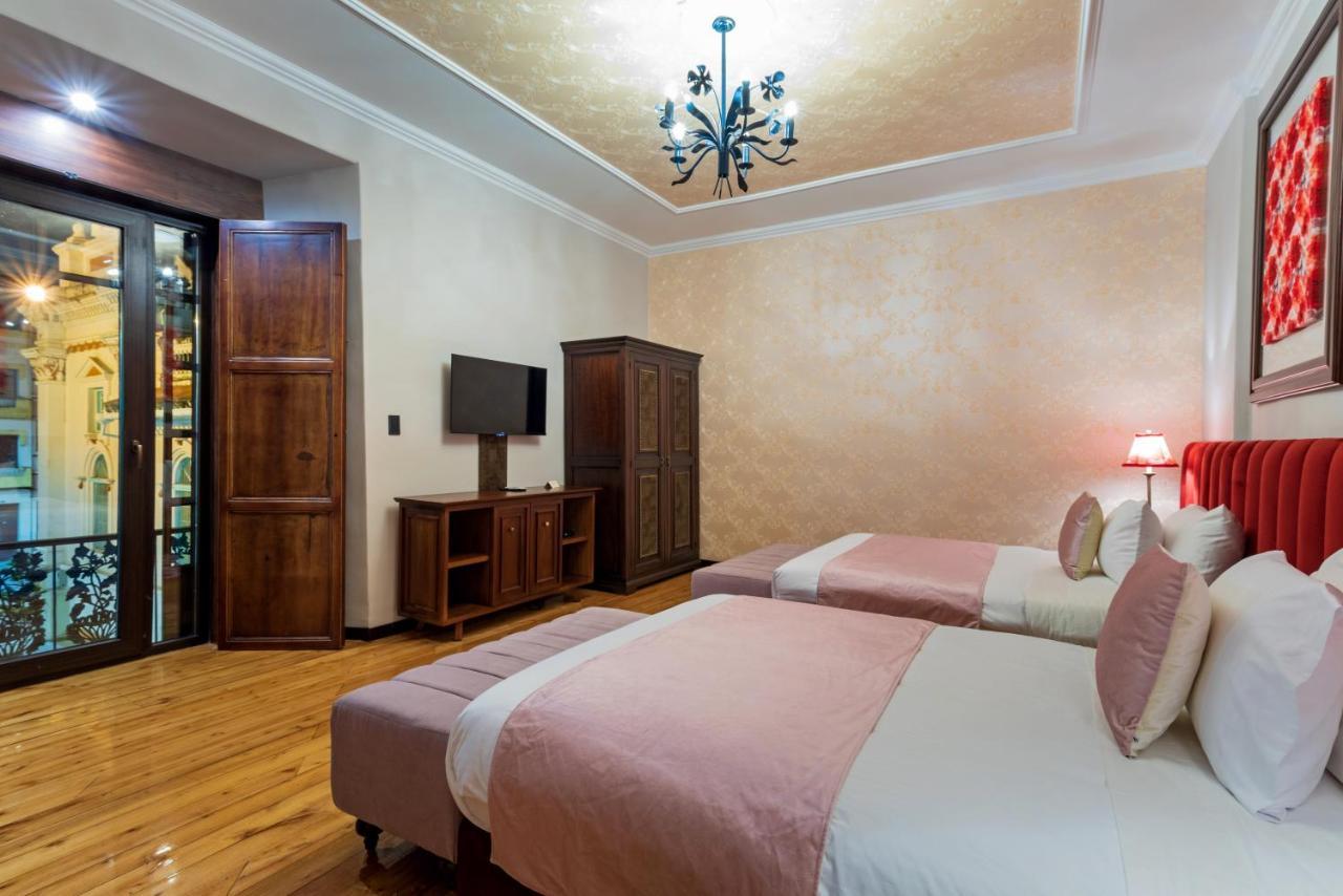 Hotel La Cofradia Pub-House Куенка Екстер'єр фото